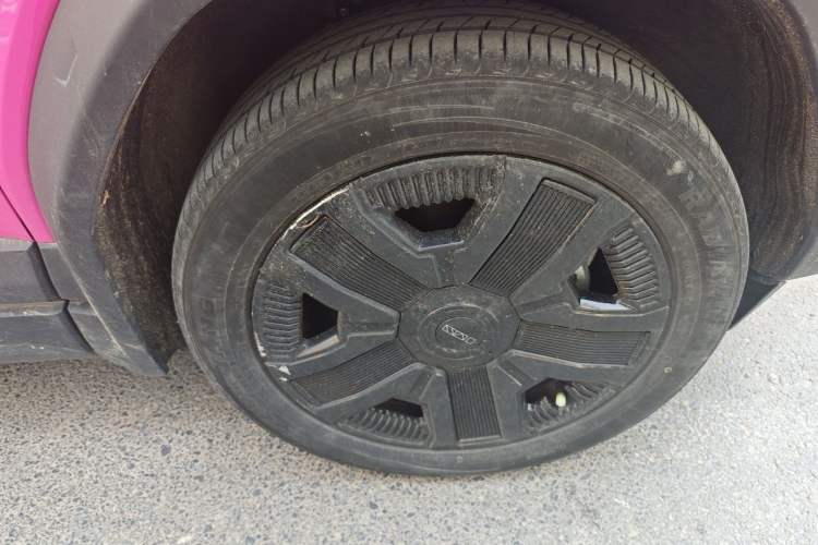 Used iCAR 03 2024 472km Four-Wheel Drive Long-Range Version Right Front Wheel Hub