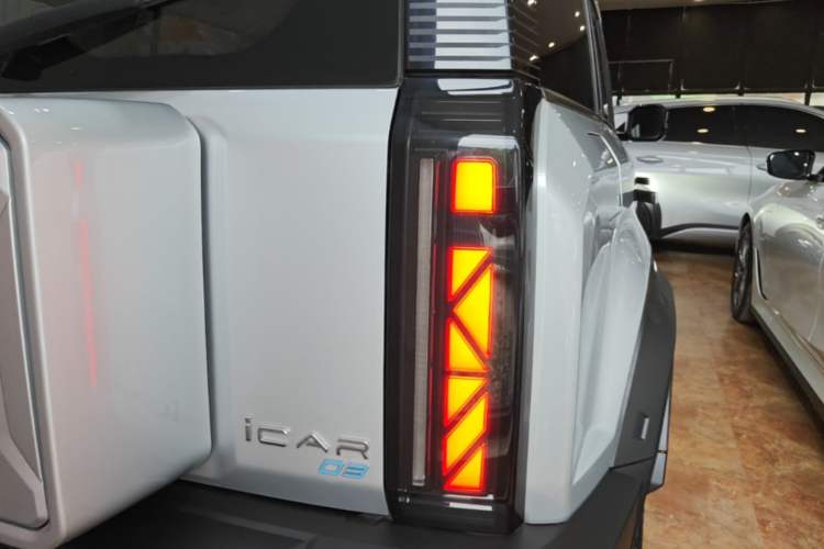 Used iCAR 03 2024 401km Two-Wheel Drive Standard Advanced Version Right Rear Taillight
