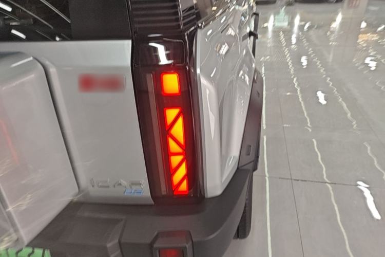 Used iCAR 03 2024 472km Four-Wheel Drive Long-Range Version Right Rear Taillight