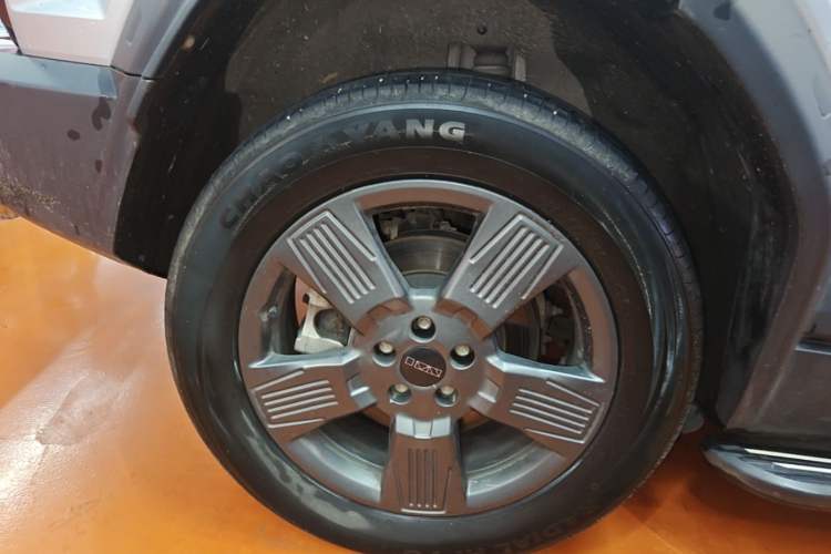 Used iCAR 03 2024 401km Two-Wheel Drive Standard Advanced Version Right Rear Wheel Hub