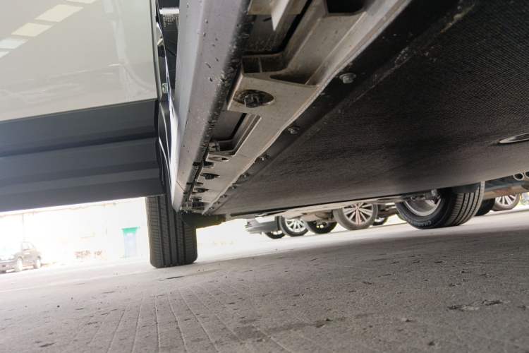 Used iCAR 03 2024 501km Two-Wheel Drive Long-Range Version Right Side Sill