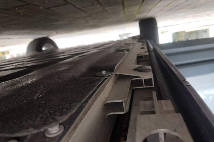 Used iCAR 03 2024 501km Range Two-Wheel Drive Long-Range Smart Trend Edition Right Side Sill