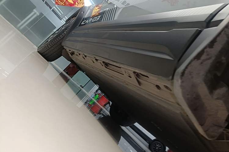Used iCAR 03 2024 501km Four-wheel Drive Long-Range Advanced Version Right Side Sill
