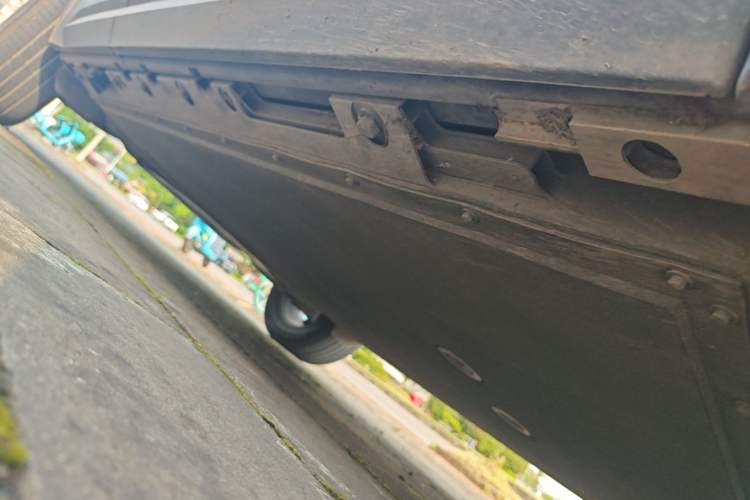Used iCAR 03 2024 501km Two-Wheel Drive Long-Range Version Right Side Sill