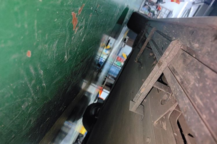 Used iCAR 03 2024 401km Two-Wheel Drive Standard Advanced Version Right Side Sill