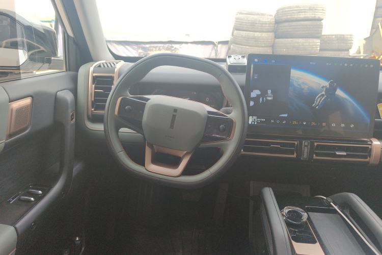 Used iCAR 03 2024 501km Four-wheel Drive Long-range Intelligent Driving Edition Steering Wheel