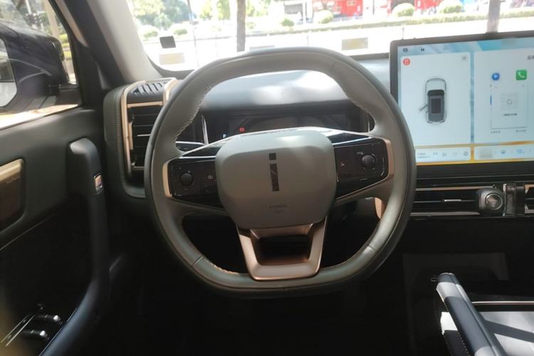 Used iCAR 03 2024 501km Range Two-Wheel Drive Long-Range Smart Trend Edition Steering Wheel