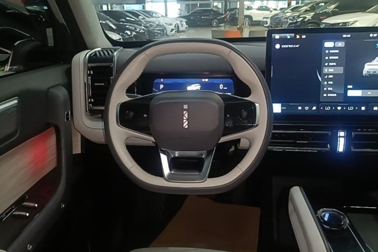 Used iCAR 03 2024 501km Four-wheel Drive Long-Range Advanced Version Steering Wheel