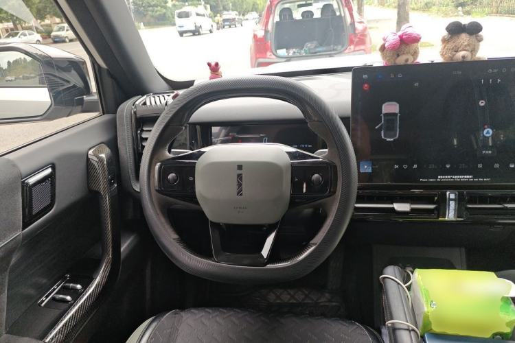 Used iCAR 03 2024 401km Two-Wheel Drive Standard Advanced Version Steering Wheel
