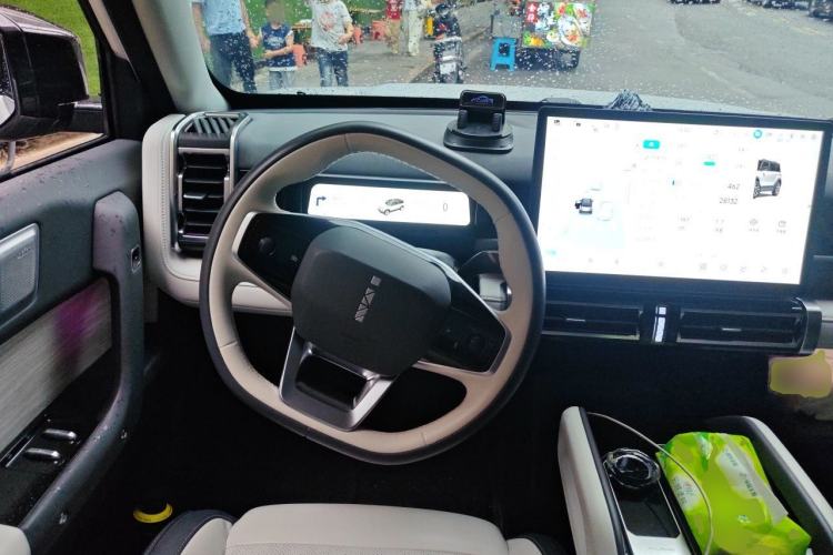 Used iCAR 03 2024 501km Four-wheel Drive Long-range Intelligent Driving Edition Steering Wheel