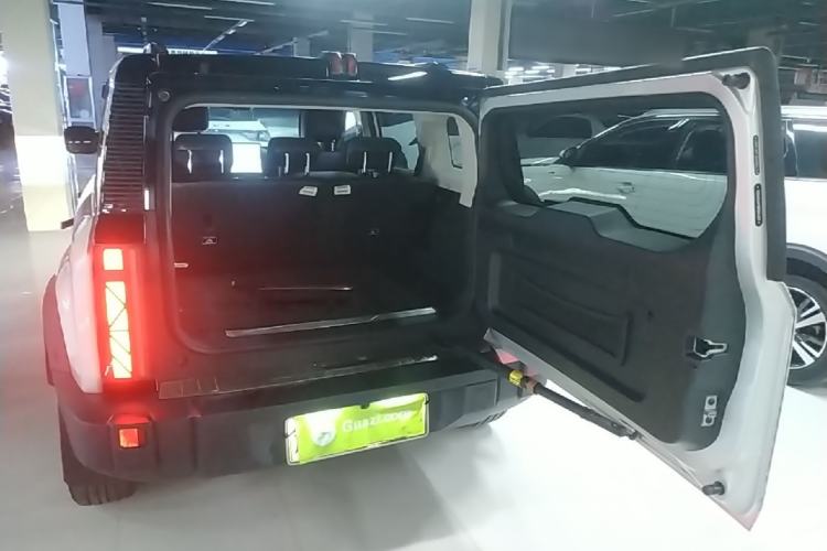 Used iCAR 03 2024 472km Four-wheel Drive Long-Range Yuechao Edition Trunk