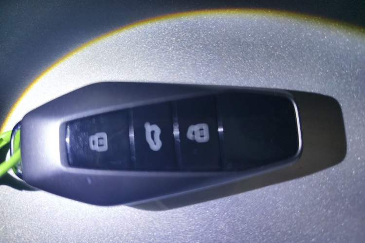Used iCAR 03 2024 472km Four-Wheel Drive Long-Range Version Vehicle Key