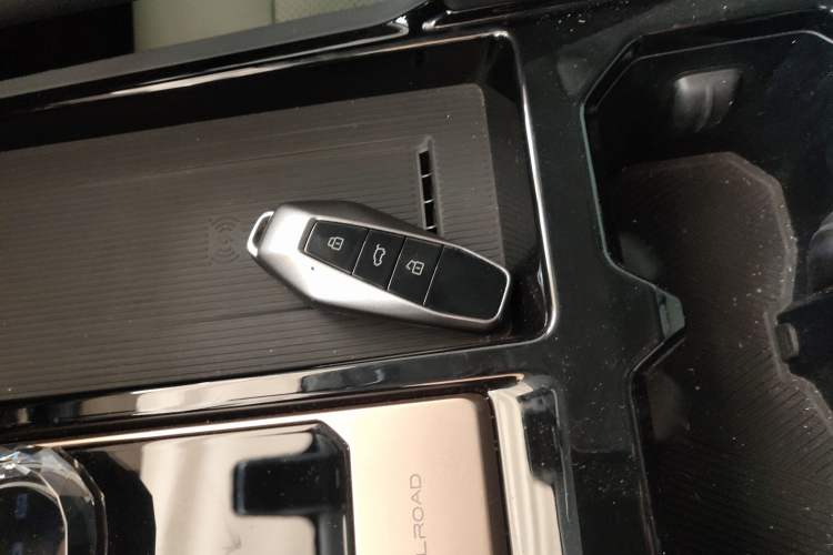 Used iCAR 03 2024 472km Four-Wheel Drive Long-Range Version Vehicle Key