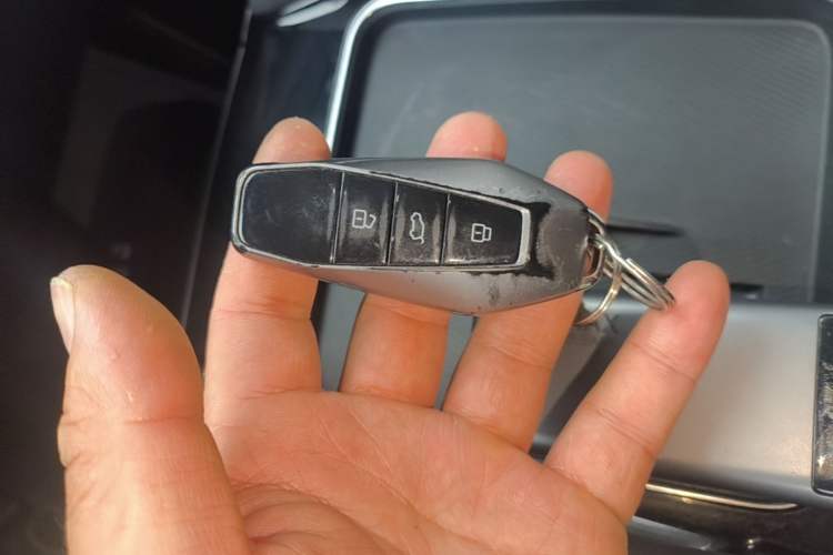 Used iCAR 03 2024 401km Range Two-Wheel Drive Standard Yuechao Version Vehicle Key