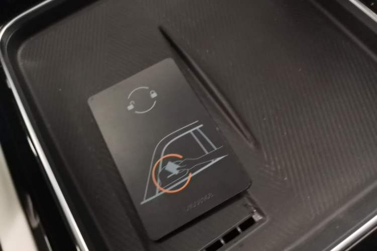 Used iCAR 03 2024 401km Two-Wheel Drive Standard Advanced Version Vehicle Key