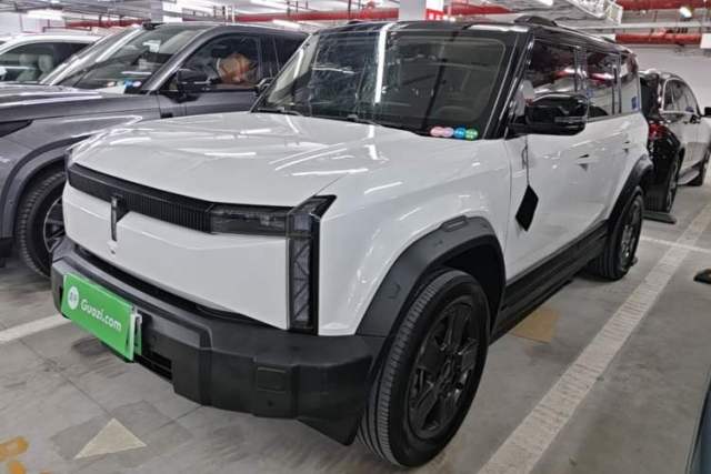 Ojetý iCAR 03 2024 401km Two-Wheel Drive Standard Advanced Version