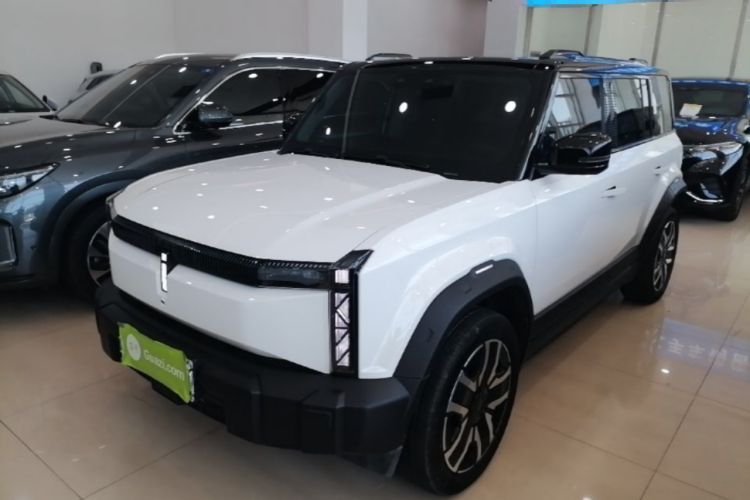Used iCAR 03 2024 501km Four-wheel Drive Long-range Intelligent Driving Edition Guazi used car, China used car export, Used car for sale, Used iCAR cars, Cheapest cars for sale, Electric vehicle, New energy car