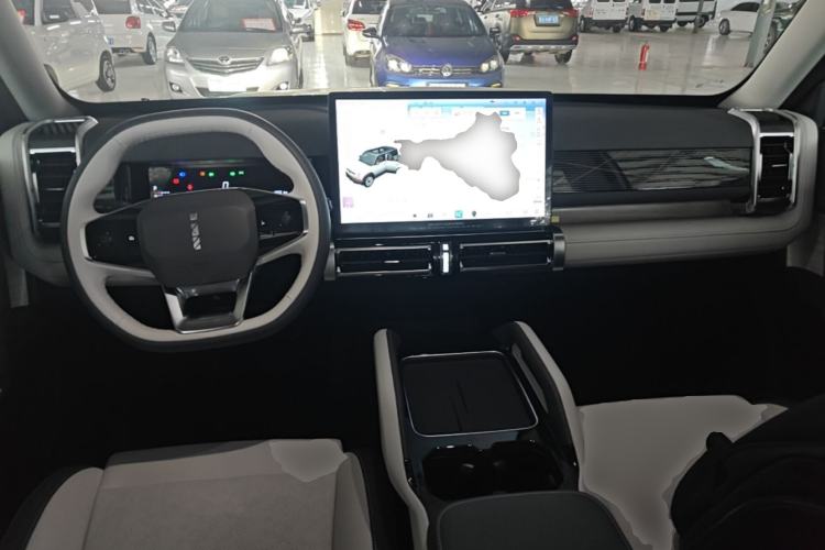 Used iCAR 03 2024 501km Two-Wheel Drive Long-Range Version Center Console