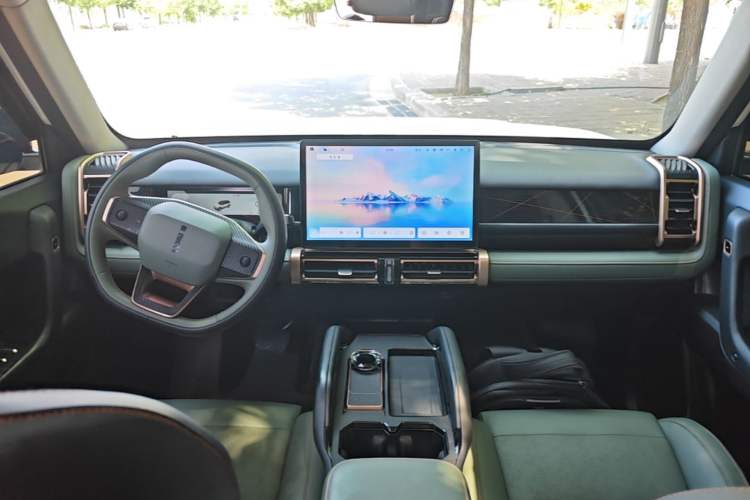 Used iCAR 03 2024 472km Four-Wheel Drive Long-Range Version Center Console
