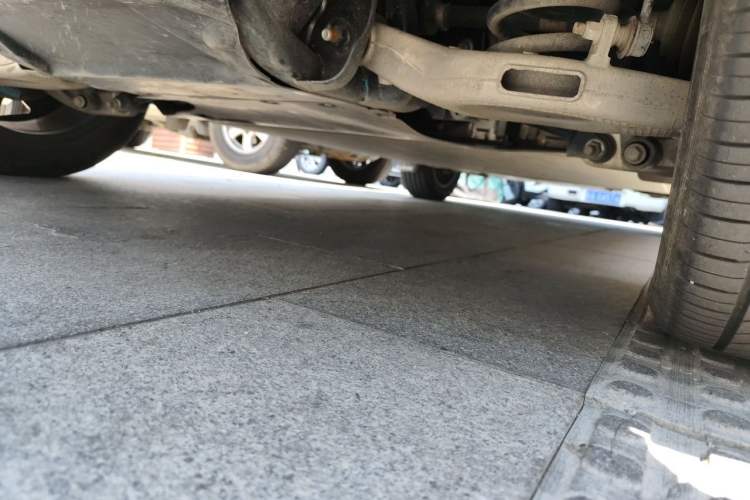 Used iCAR 03 2024 501km Four-wheel Drive Long-Range Advanced Version Chassis Rear Right