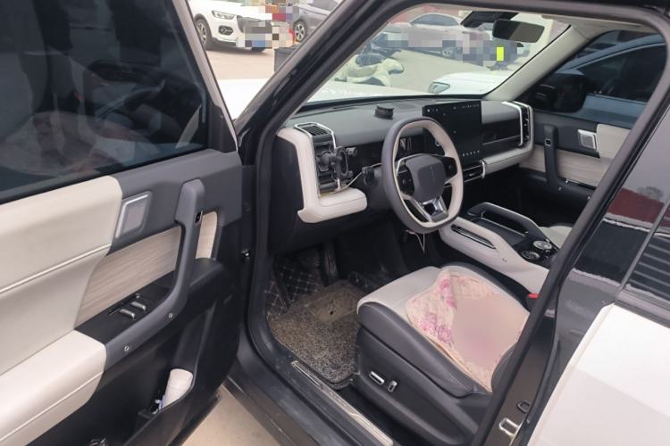 Used iCAR 03 2024 501km Two-Wheel Drive Long-Range Version Driver Seat