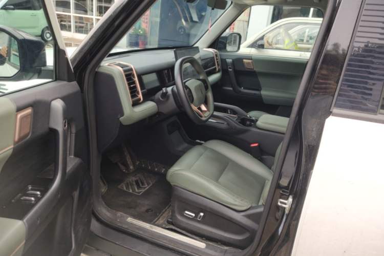 Used iCAR 03 2024 401km Two-Wheel Drive Standard Advanced Version Driver Seat