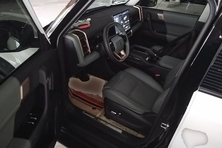 Used iCAR 03 2024 401km Two-Wheel Drive Standard Advanced Version Driver Seat