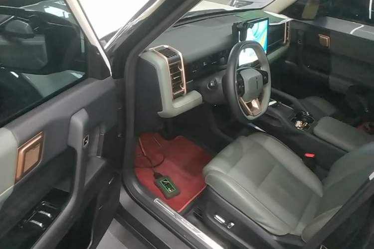 Used iCAR 03 2024 501km Two-Wheel Drive Long-Range Version Driver Seat