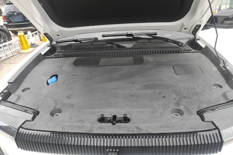 Used iCAR 03 2024 501km Four-wheel Drive Long-range Intelligent Driving Edition Engine Bay