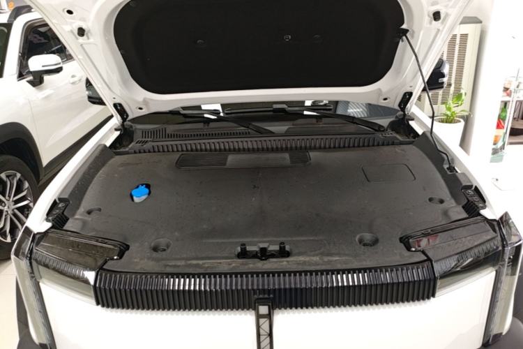 Used iCAR 03 2024 472km Four-Wheel Drive Long-Range Version Engine Bay