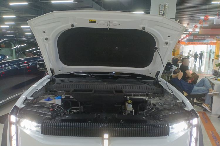 Used iCAR 03 2024 401km Two-Wheel Drive Standard Advanced Version Engine Bay