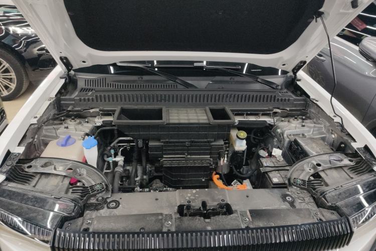 Used iCAR 03 2024 472km Four-Wheel Drive Long-Range Version Engine Bay