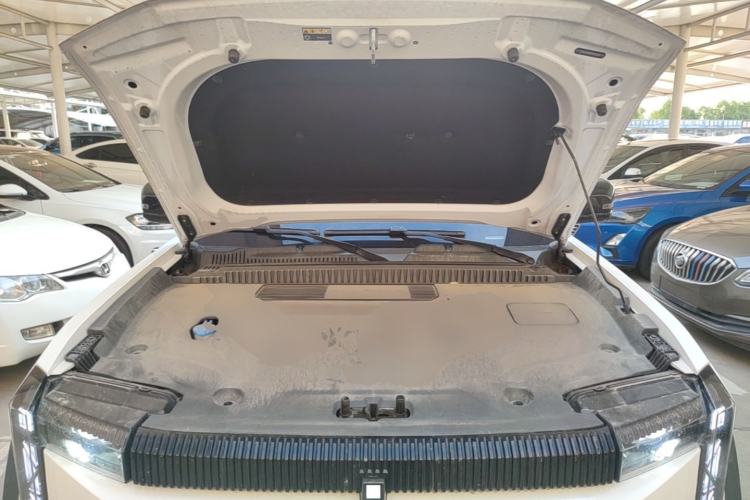 Used iCAR 03 2024 501km Four-wheel Drive Long-Range Advanced Version Engine Bay
