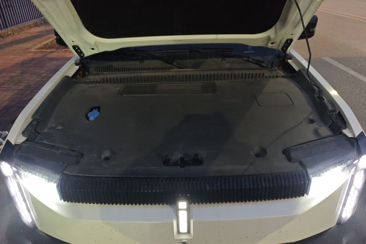 Used iCAR 03 2024 472km Four-Wheel Drive Long-Range Smart Enjoyment Version Engine Bay