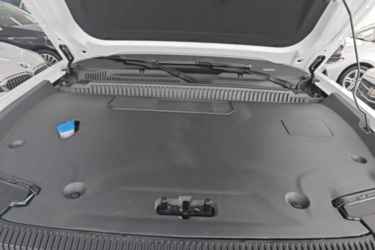 Used iCAR 03 2024 401km Two-Wheel Drive Standard Advanced Version Engine Bay