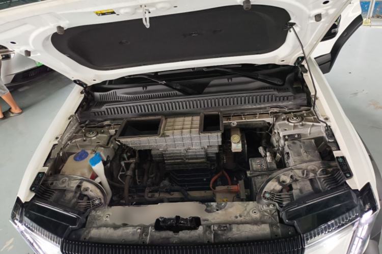 Used iCAR 03 2024 401km Two-Wheel Drive Standard Advanced Version Engine Bay