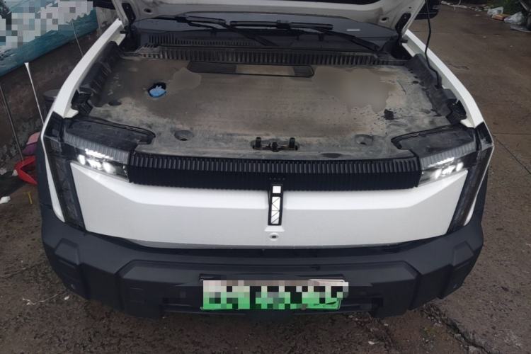 Used iCAR 03 2024 501km Two-Wheel Drive Long-Range Version Engine Bay