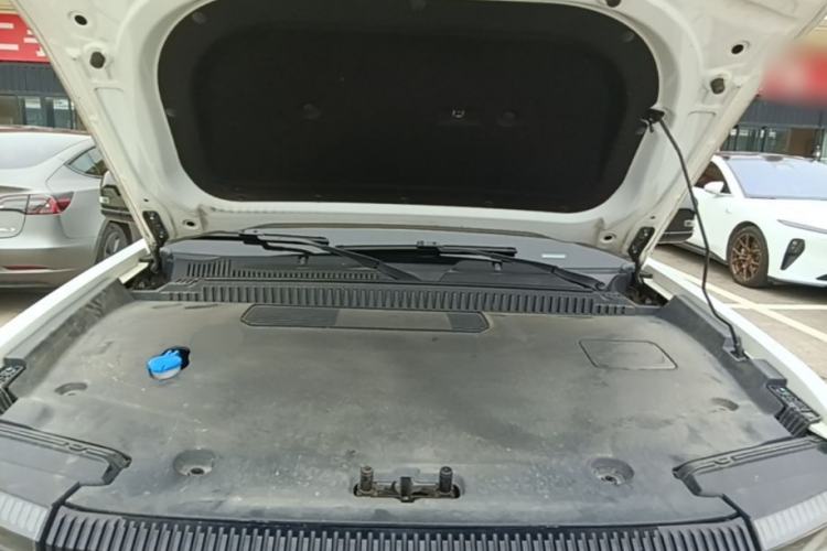 Used iCAR 03 2024 501km Two-Wheel Drive Long-Range Version Engine Bay