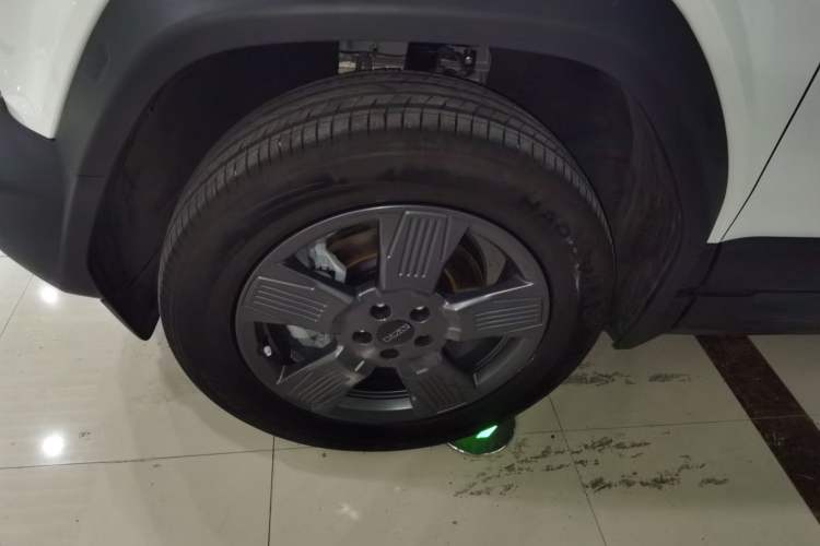 Used iCAR 03 2024 401km Range Two-Wheel Drive Standard Yuechao Version Exterior 7