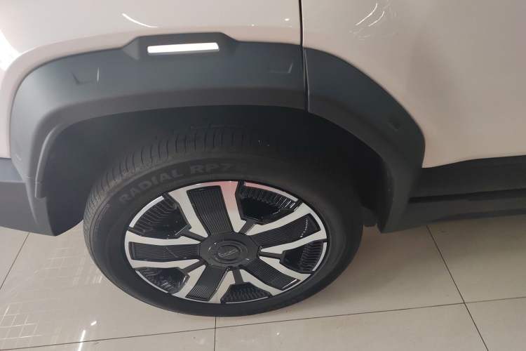 Used iCAR 03 2024 472km Four-Wheel Drive Long-Range Intelligent Advanced Version Exterior 8