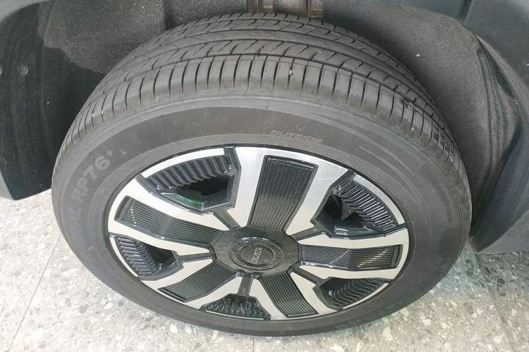Used iCAR 03 2024 472km Four-Wheel Drive Long-Range Intelligent Advanced Version Exterior 8