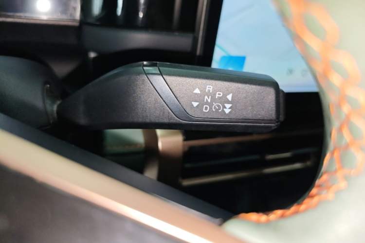 Used iCAR 03 2024 472km Four-Wheel Drive Long-Range Version Gear Lever