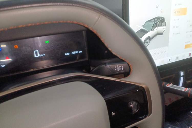 Used iCAR 03 2024 401km Two-Wheel Drive Standard Advanced Version Gear Lever