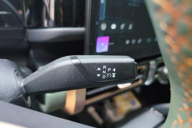 Used iCAR 03 2024 472km Four-Wheel Drive Long-Range Version Gear Lever
