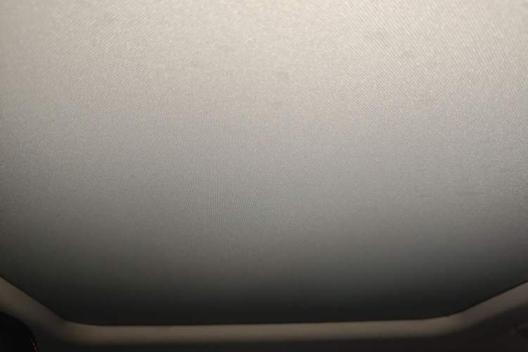 Used iCAR 03 2024 472km Four-Wheel Drive Long-Range Smart Enjoyment Version Headliner