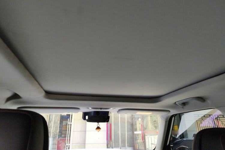 Used iCAR 03 2024 501km Four-wheel Drive Long-Range Advanced Version Headliner