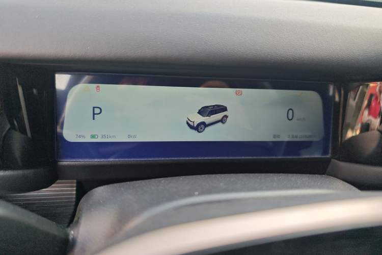 Used iCAR 03 2024 472km Four-Wheel Drive Long-Range Version Instrument Cluster