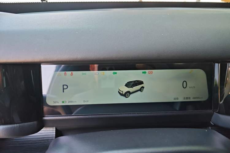 Used iCAR 03 2024 472km Four-Wheel Drive Long-Range Version Instrument Cluster