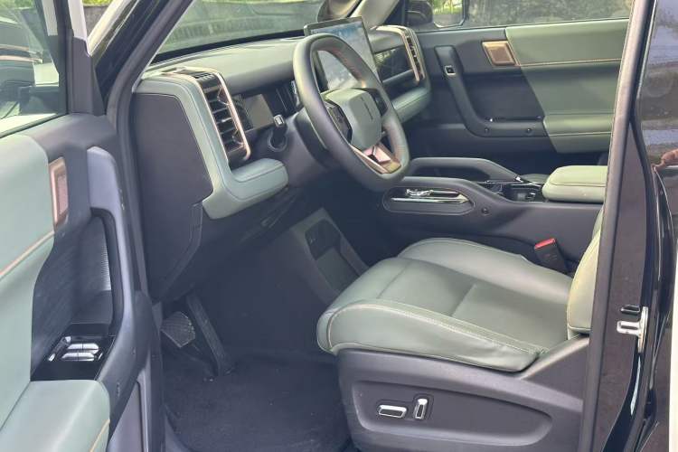 Used iCAR 03 2024 472km Four-Wheel Drive Long-Range Version Interior 3