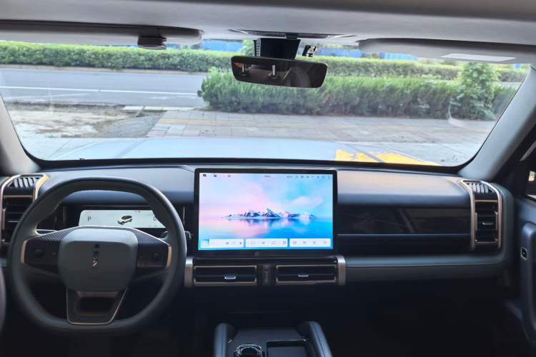 Used iCAR 03 2024 472km Four-Wheel Drive Long-Range Version Interior 4